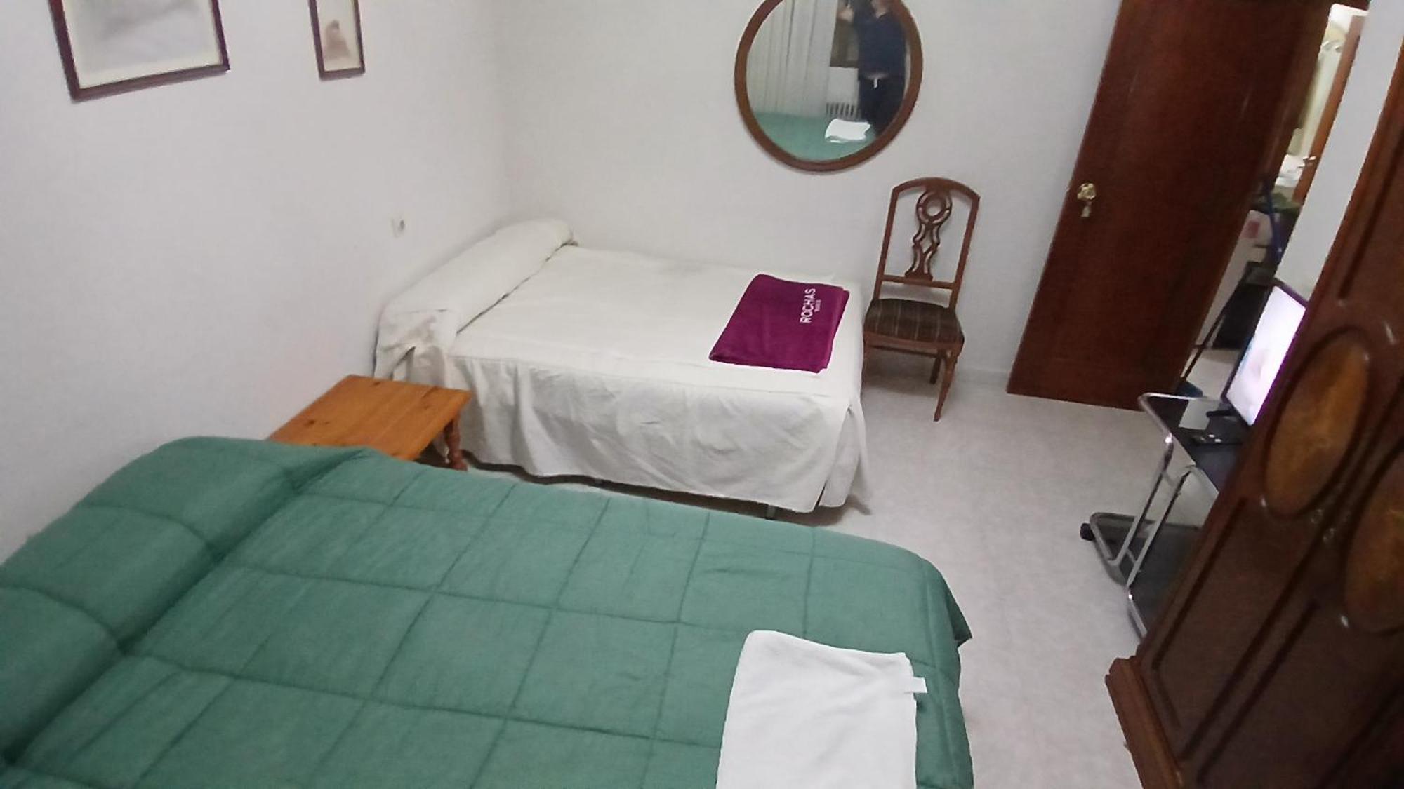 Habitacion Privada Familiar Toledo Exterior photo